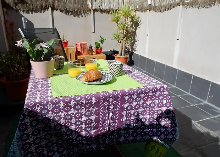 Atico En El Centro Historico Con Terraza * مالقة